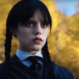 Mercoledì, Tim Burton svela alcuni retroscena sul casting di Jenna Ortega: “Fin da subito sapevamo che fosse lei quella giusta”