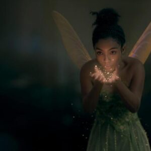 Peter Pan & Wendy: la Trilli di Yara Shahidi protagonista della nuova clip ufficiale