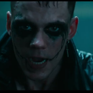 The Crow – Il Corvo: il nuovo trailer italiano del film con Bill Skarsgård